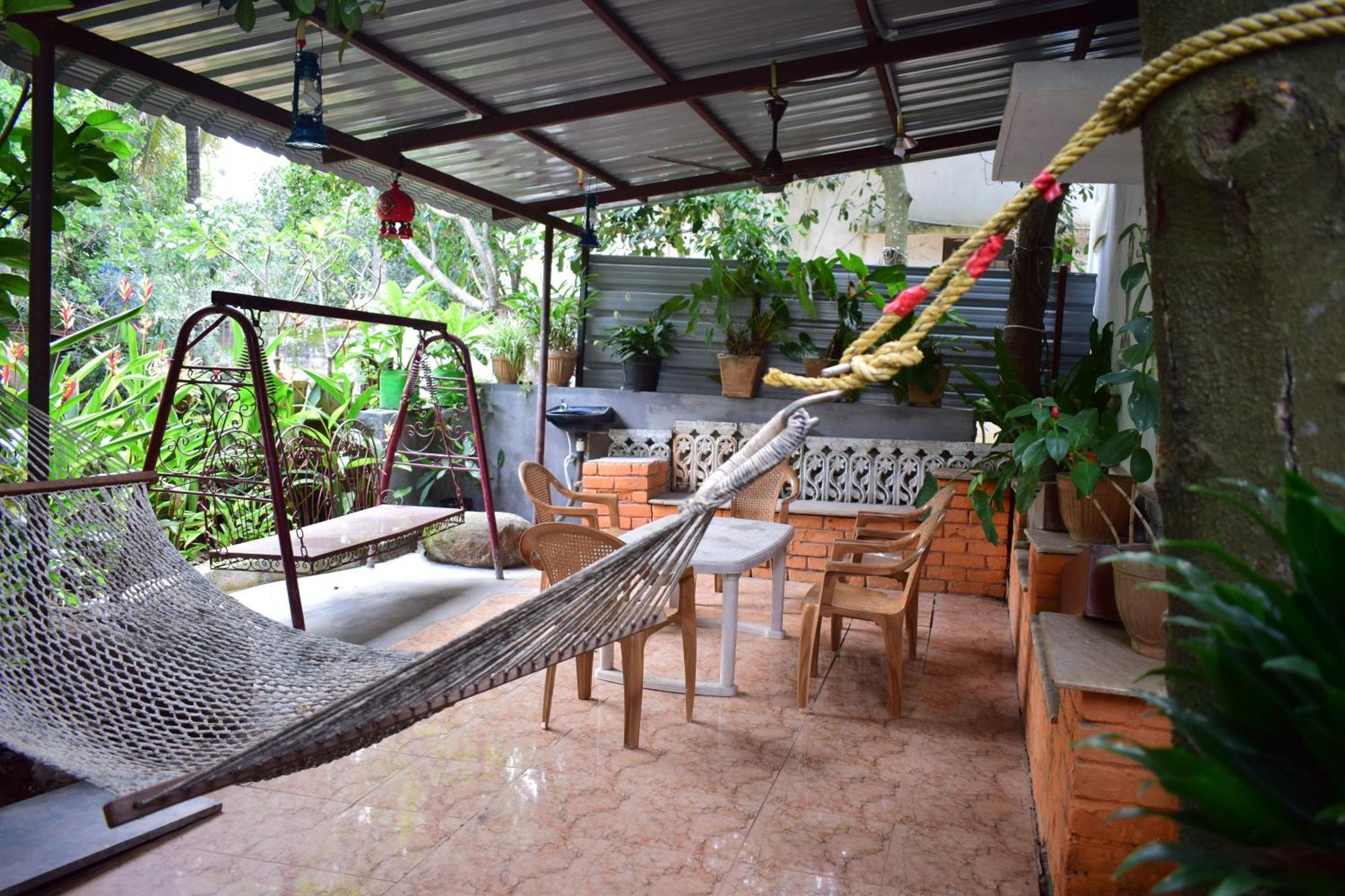 Silent Waters Resorts Yelagiri Exterior foto